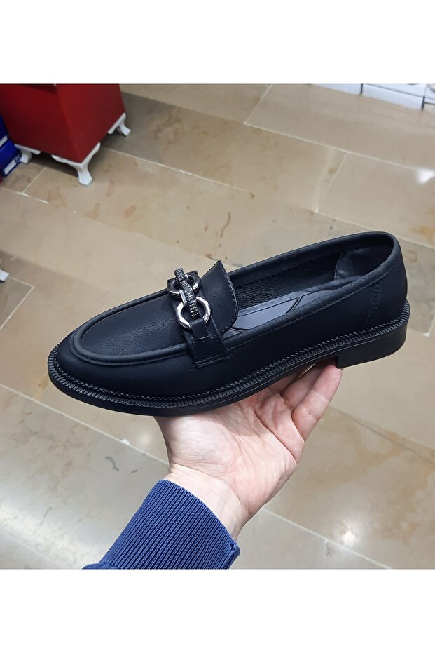 Women's Non-Slip Rubber Termo Sole Stone Buckle Loafer Shoes