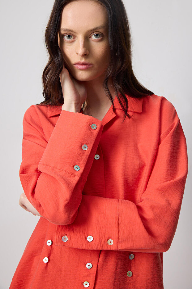 قميص كبير الحجم بأزرار - 1