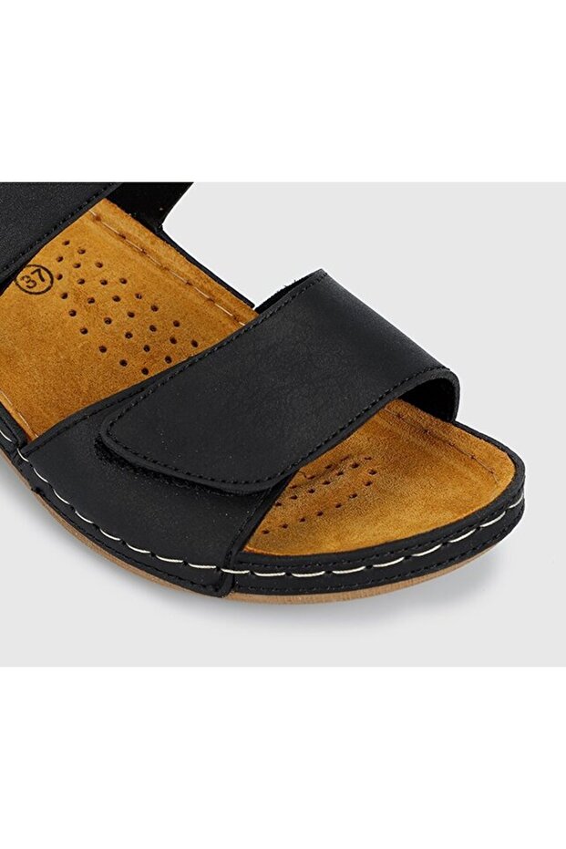 Siyah Kadın Düz Sandalet - 5