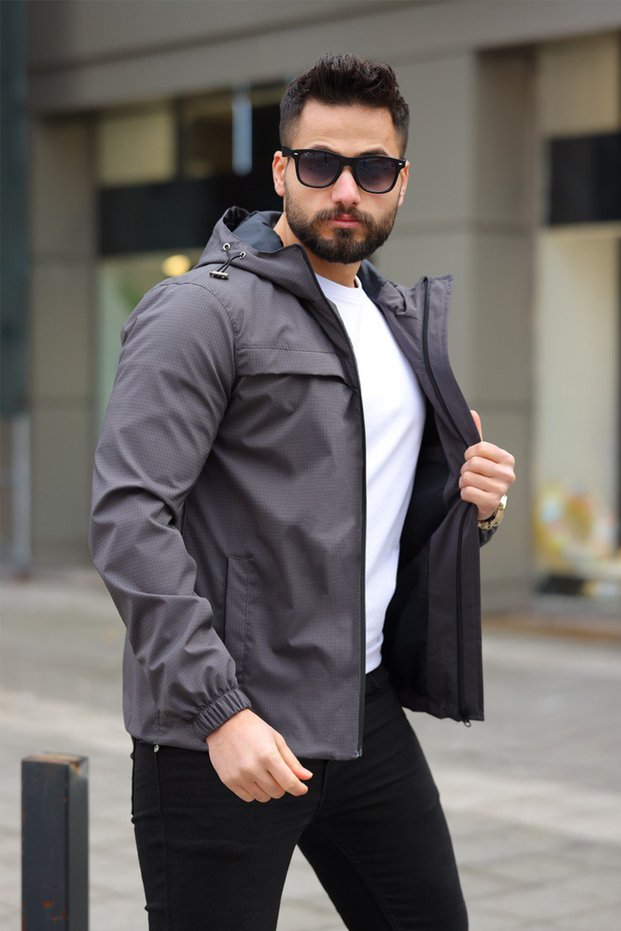 Outdoor Raincoat Seasonal Hooded Wind Rainproof Men's Special Series Windbreaker with Inner Pocket