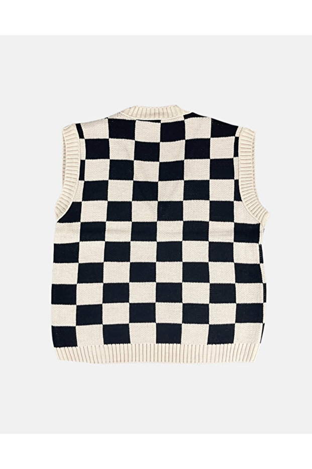 Square Patterned V-Neck Sweater - 3