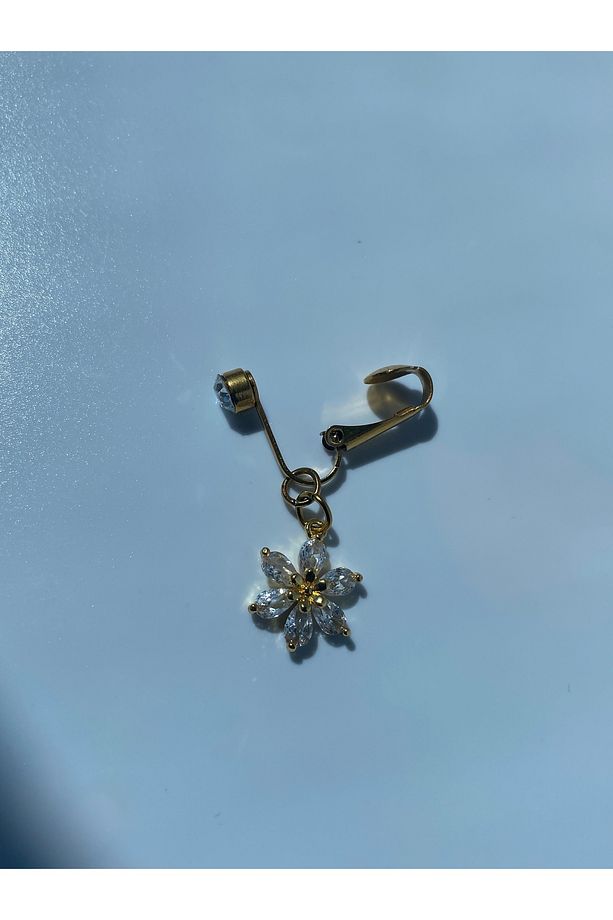 Çelik Göbek Piercing Mıknatıslı Sıkıştırmalı Kullanımlı Çiçek Model - 3