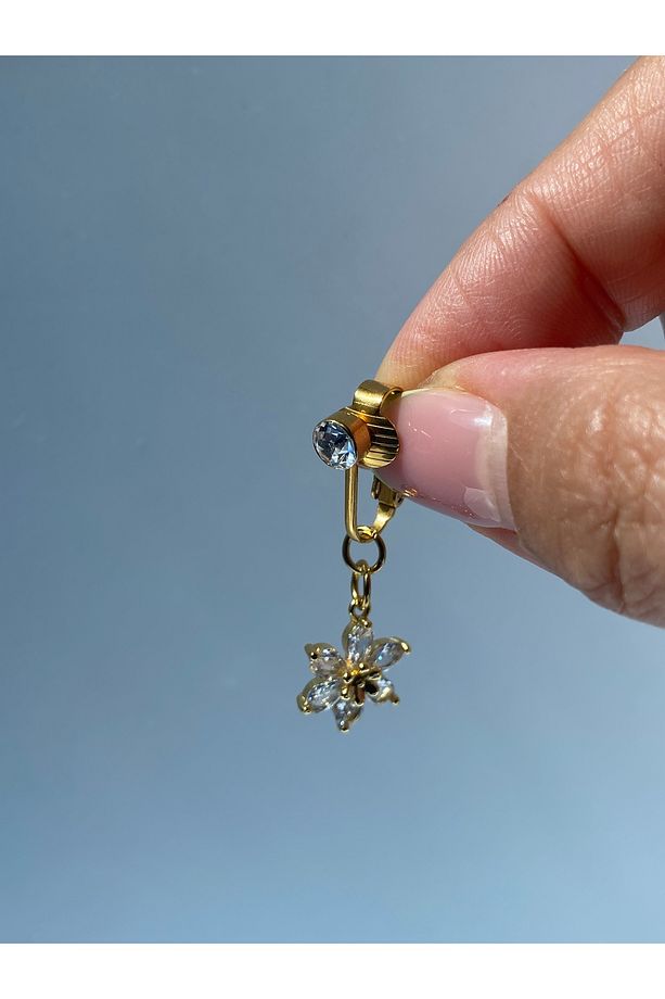 Çelik Göbek Piercing Mıknatıslı Sıkıştırmalı Kullanımlı Çiçek Model - 8
