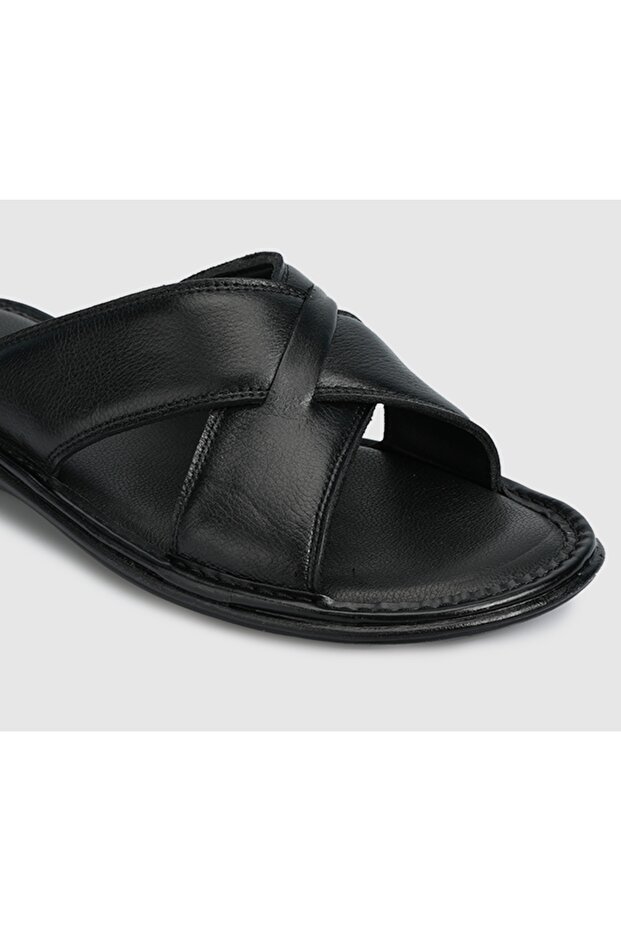 Men's Black Leather Slippers - 5