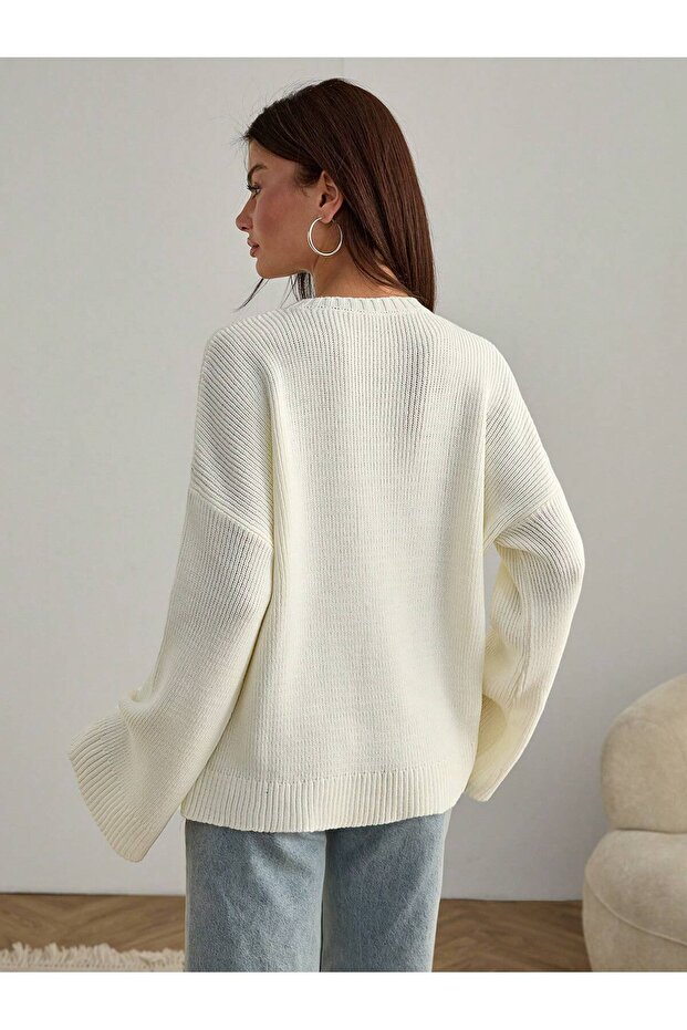 Oversize Sweater - 2