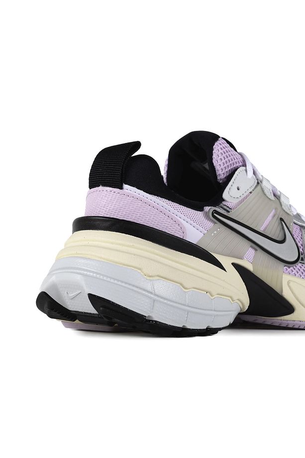 W NIKE V2K RUN - 6