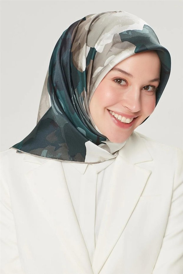 Nostalgia Series Twill Silk Scarf 8534-82