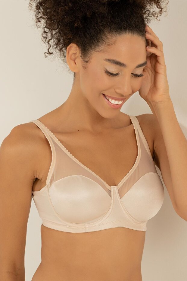 حمالة صدر داعمة بتفاصيل من التول من Underwire