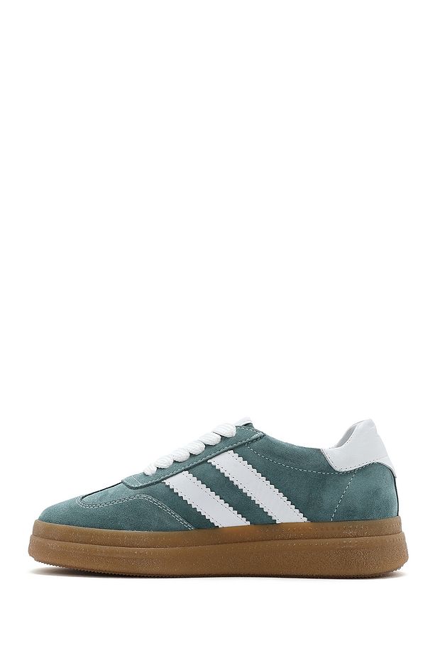 Kadın Yeşil Bağcıklı Kalın Tabanlı Süet Deri Sneaker 25SFD511010 - 2