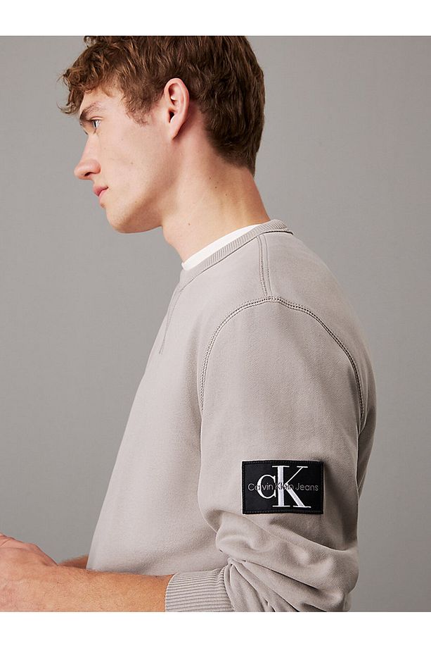 BADGE CREW NECK - 3
