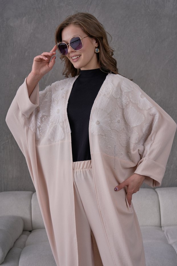 Women's Floral Embroidered Linen Bat Sleeve Double Set