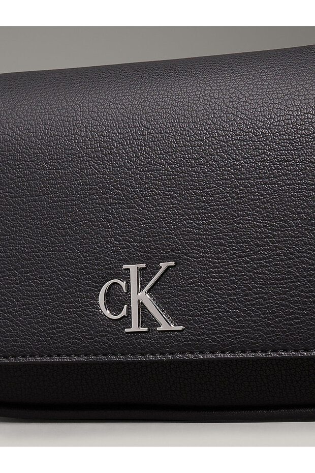 MINIMAL MONOGRAM SHOULDER BAG20 - 5