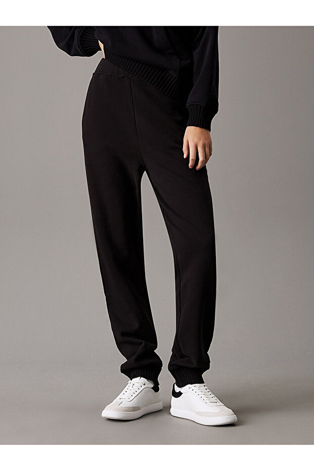 WOVEN LABEL JOG PANT - 1