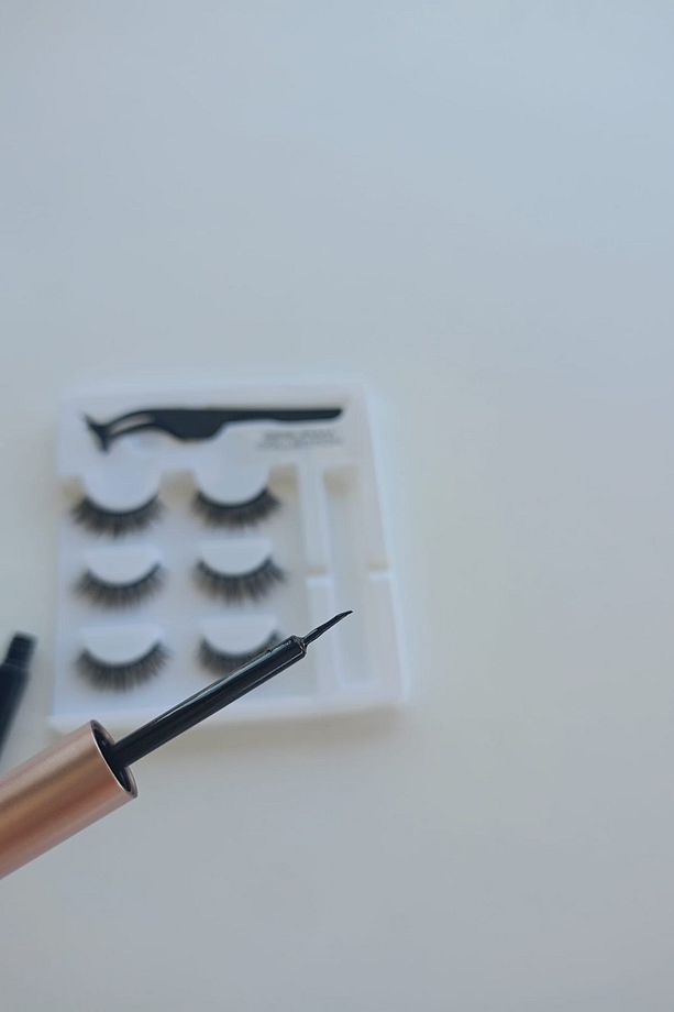 Manyetik Tek Tarflı Mıknatıslı Sıvılaştırılmış Toz Mıknatıs Eyeliner Cımbız Set Takma Kirpik - 3