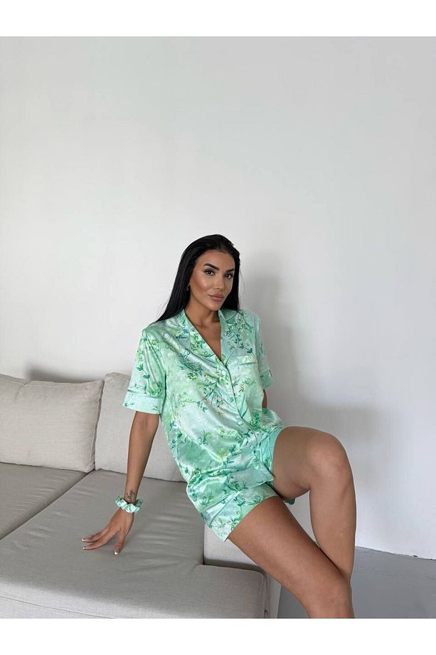 İpek Saten Şortlu Pijama Takımı-M - 1