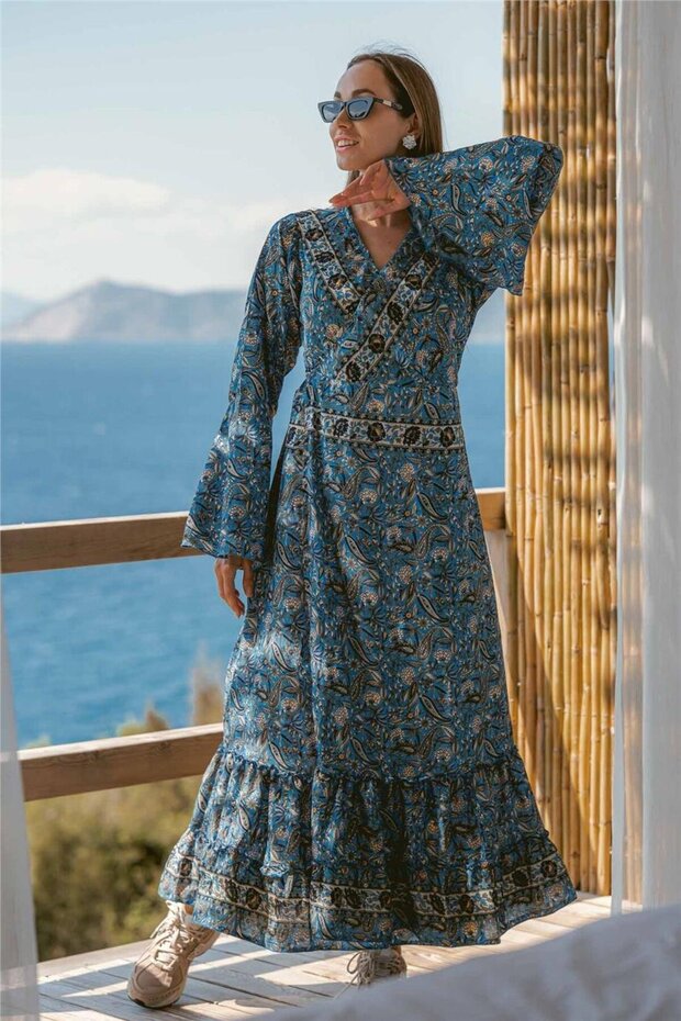 Navy Blue Color Floral Patterned Silk Kaftan