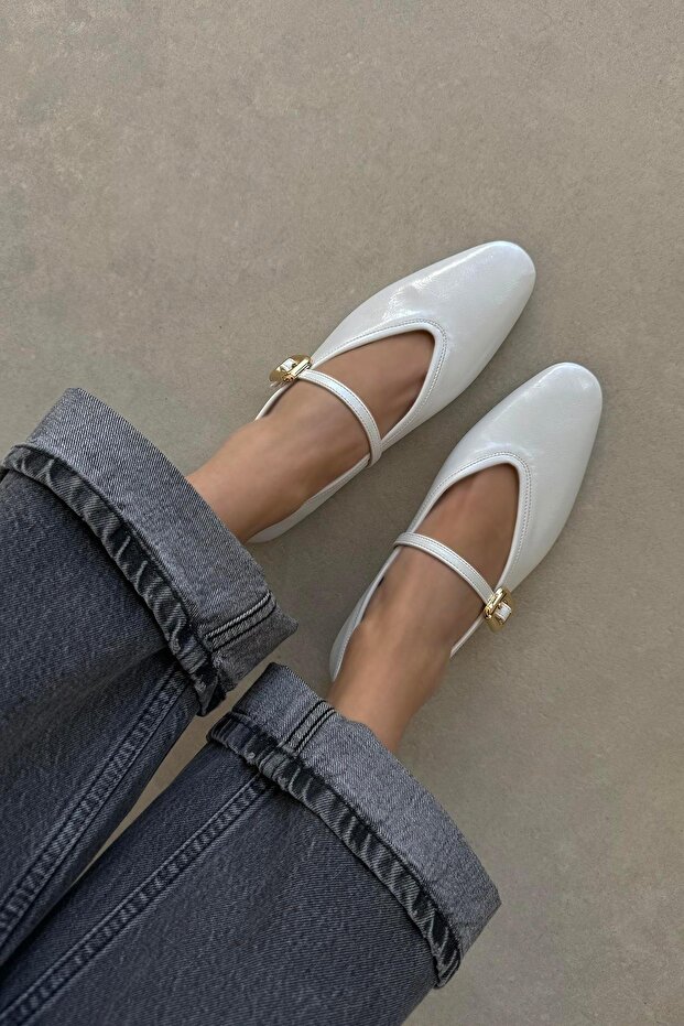 Stony Women's Wrinkled Leather Ballerinas White