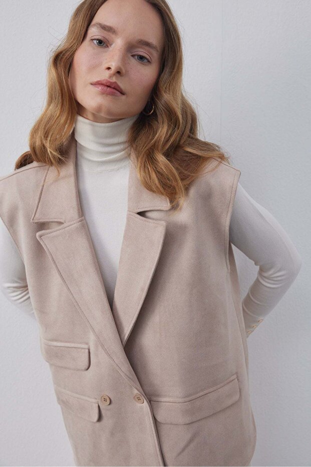 Andrew Yelek Bej - 6