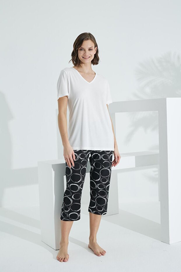 Bamboo Soft Fabric Short Sleeve Capri Suit 71040