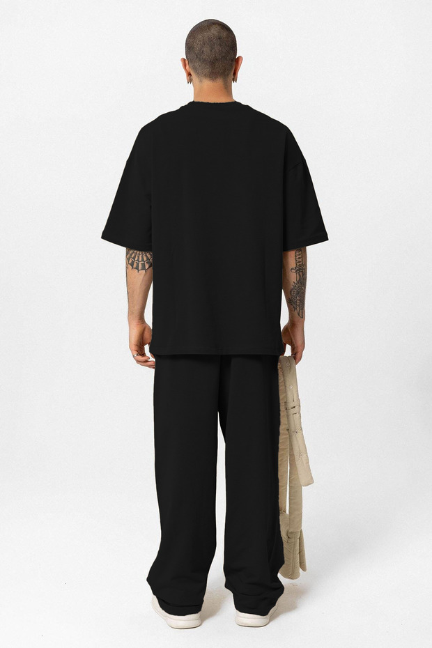 طقم رياضي صيفي أساسي للرجال - 4