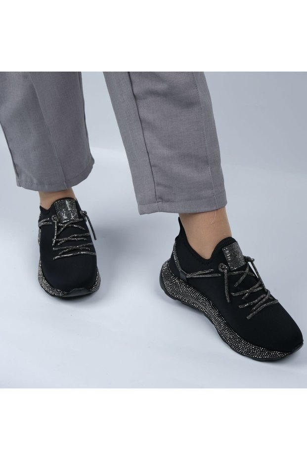 Women's Stone Lacing Detailed High Sole Walking Shoes