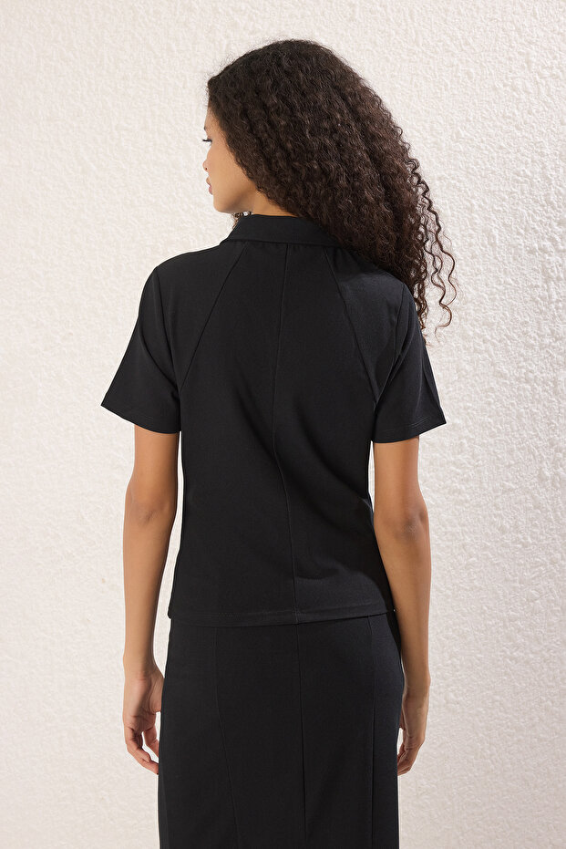 Siyah Fitted/Vücuda Oturan Fermuarlı Yaka Örme Bluz TWOSS25BZ00387 - 4