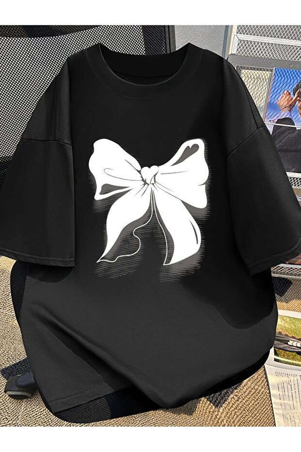 Women's Short Sleeve T-Shirt - Wide White Bow Printed T-Shirt