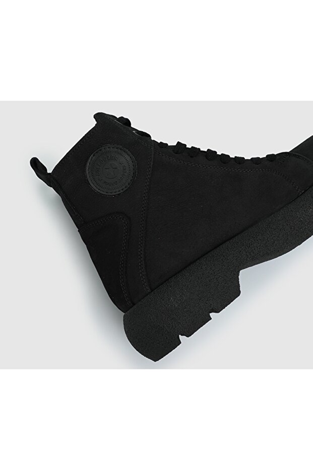 Siyah Deri Kadın Bot - 5