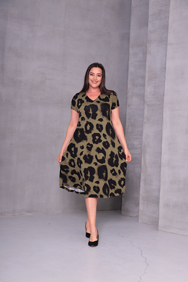 Women's Plus Size Khaki, V-Neck Print Dress 65N38954