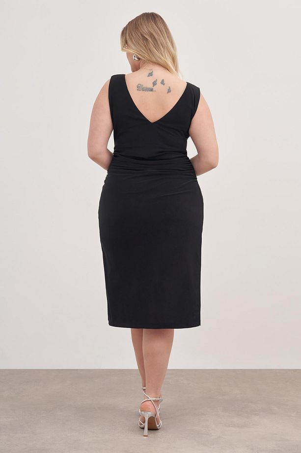 Drape Detaylı Midi Elbise - 5