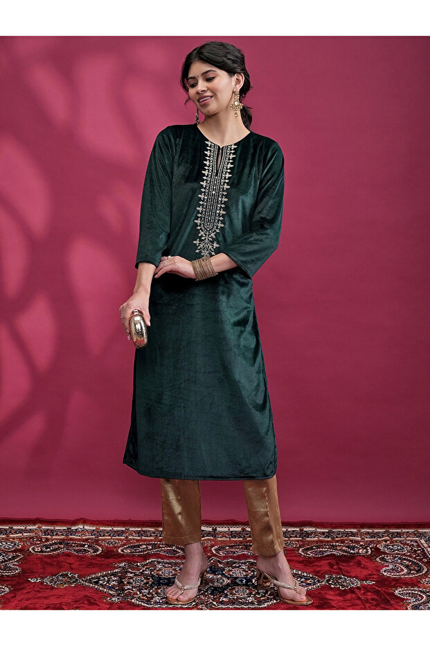 Round Neck Yoke Design Thread Work Kurta