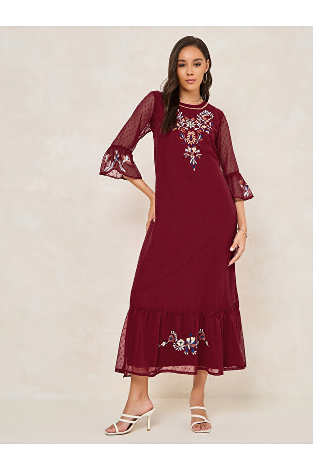 Embroidery Detail Dobby Shift Maxi Dress