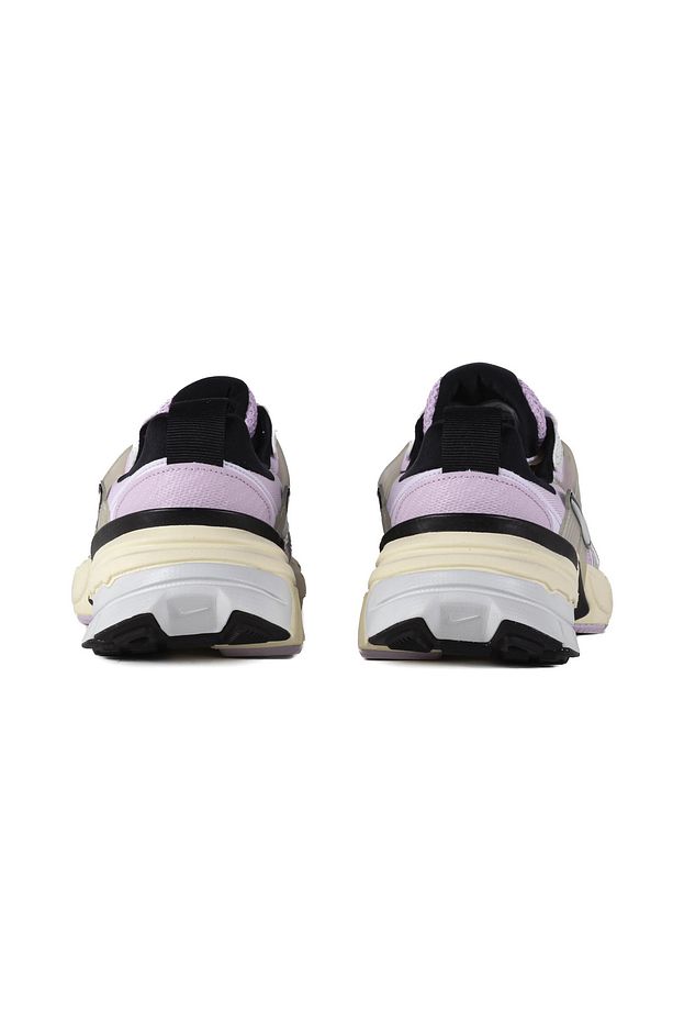 W NIKE V2K RUN - 4