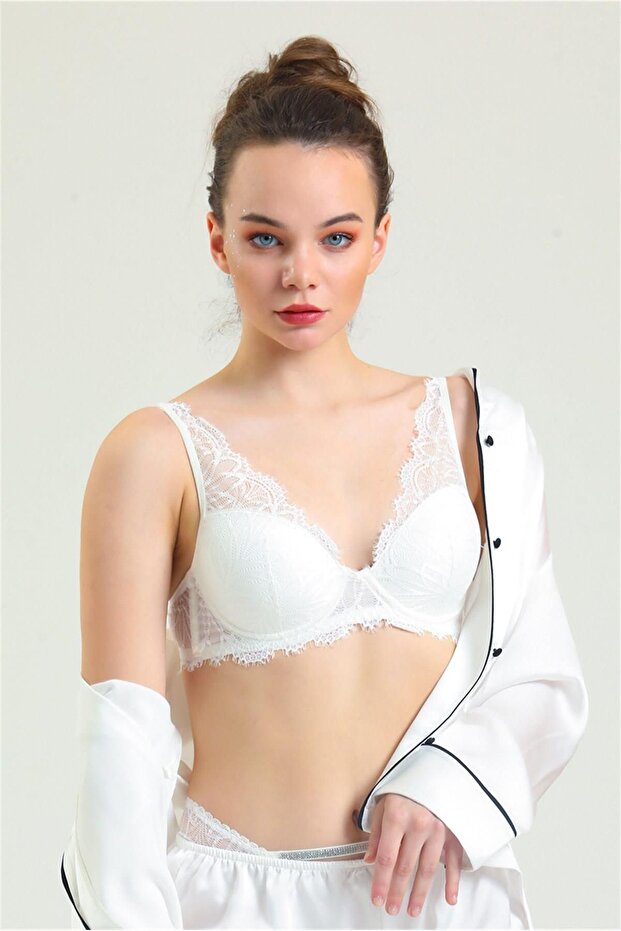 İnce Dantelli Push Up Destekli Sütyen - 1