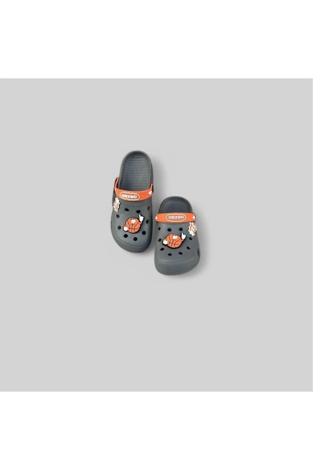Boy's Cross Slippers (Basketball Figure)