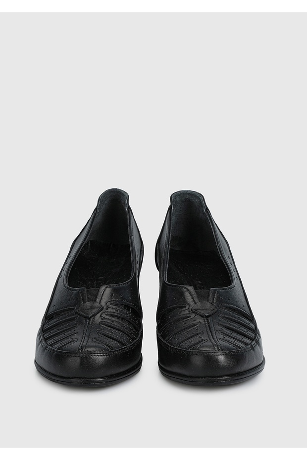 Siyah Deri Kadın Ayakkabı - 3