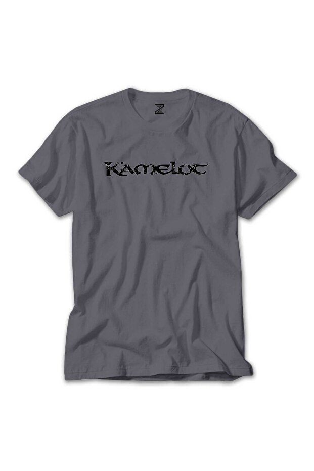 تي شيرت رمادي بنص شعار Kamelot