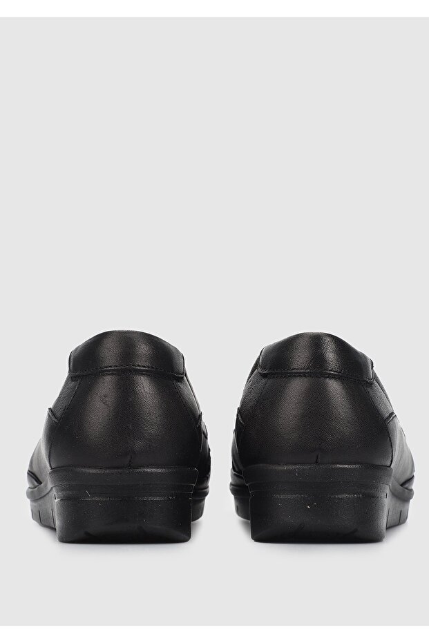 Siyah Deri Kadın Ayakkabı - 4