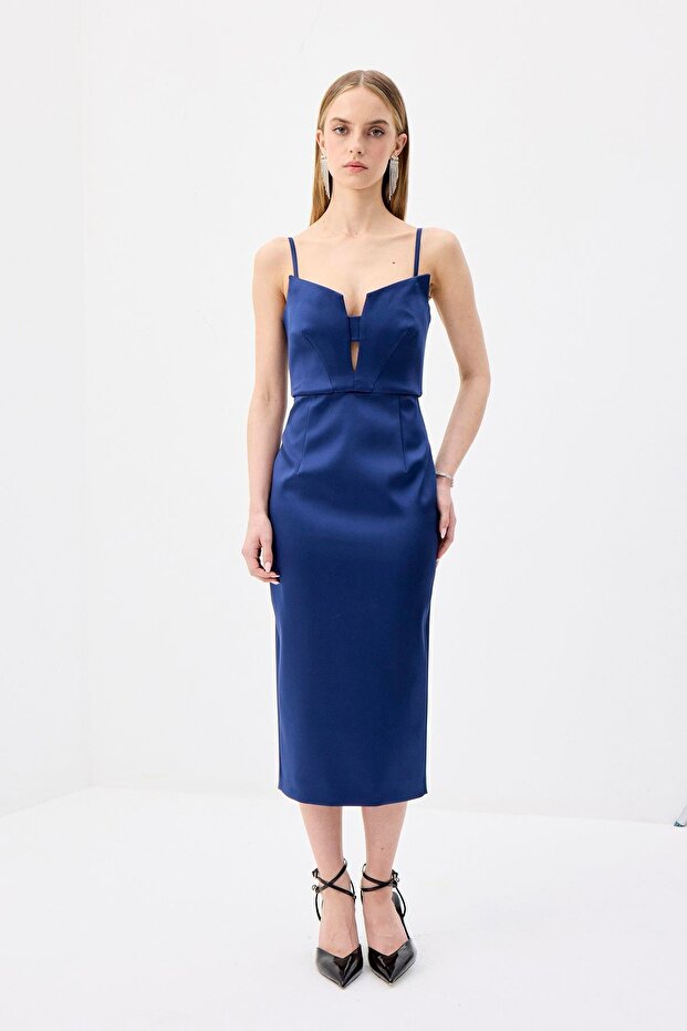 Degaje Detaylı Yırtmaçlı Lacivert Midi Elbise - 1