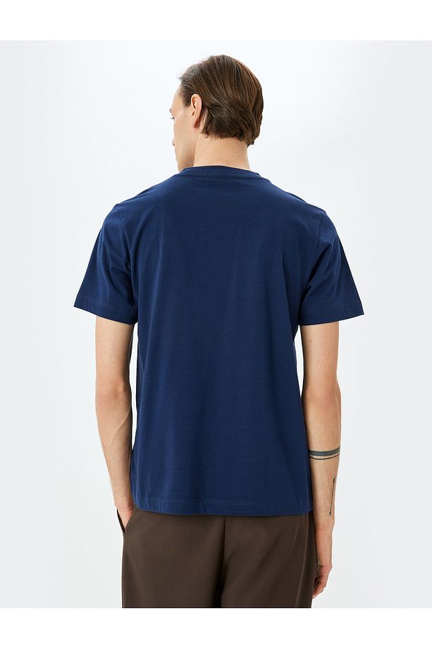 Pamuklu Bisiklet Yaka Regular Fit Kısa Kollu Basic Tişört - 4