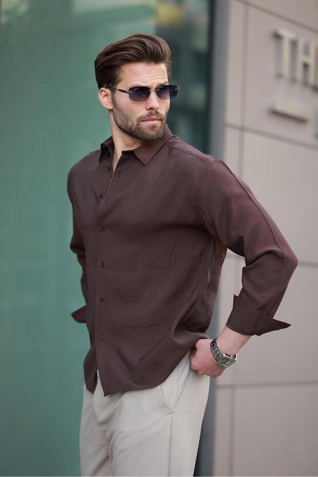 قميص رجالي بني أساسي بأكمام طويلة E6762 - 2
