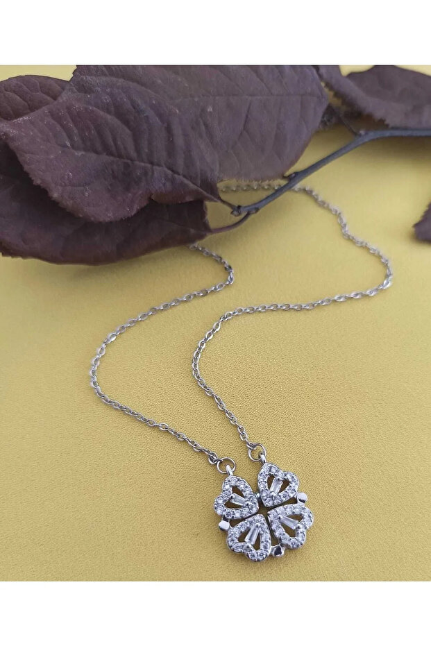 Opened Heart Clover Necklace