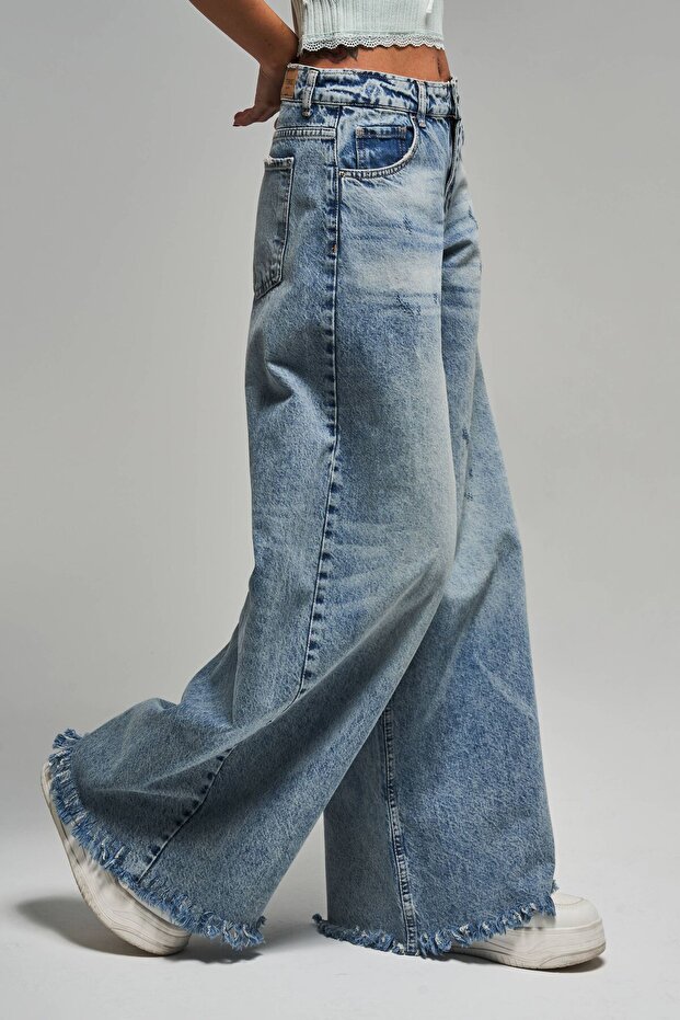 Women's Denim 12s5-32 Palazzo Fit Tasseled Hem 100% Cotton Mid-Waist Denim Jeans