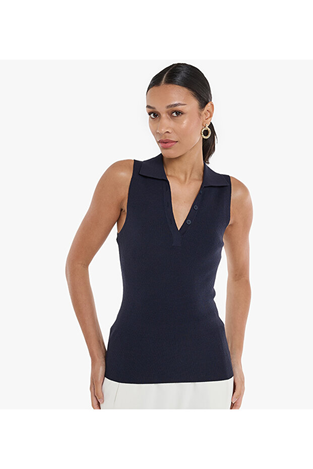 بلوزة محبوكة بياقة بولو - 1