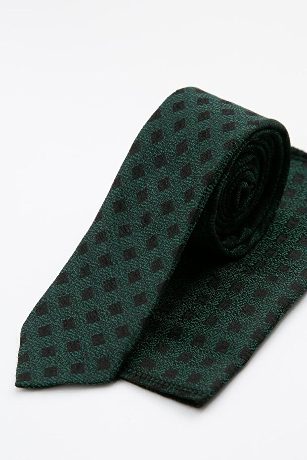 Classic Tie and Handkerchief Set with Square Pattern for Men Complete Your Elegance (5.5X150Cm)