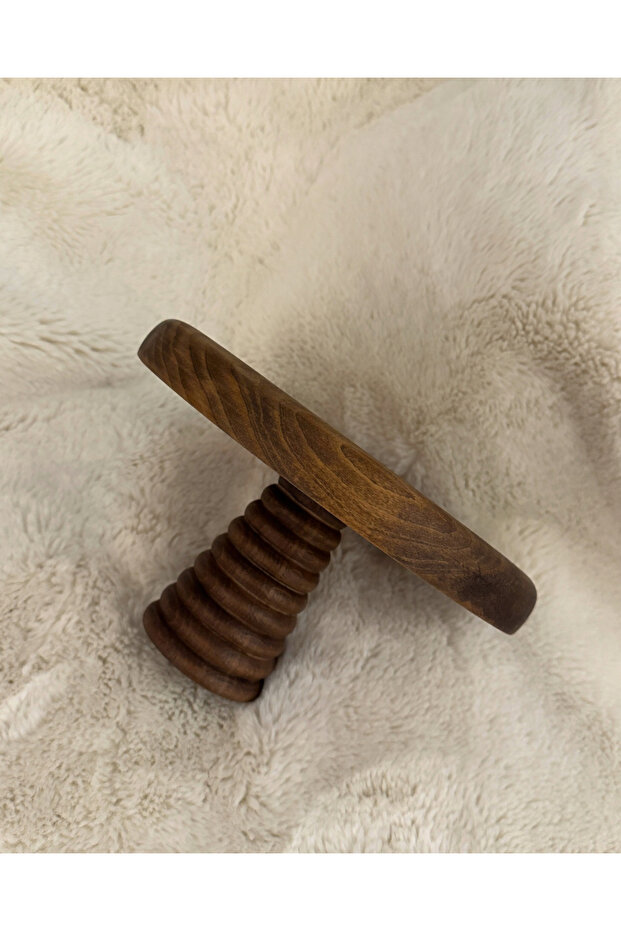 Luxe Wooden Cake Stand