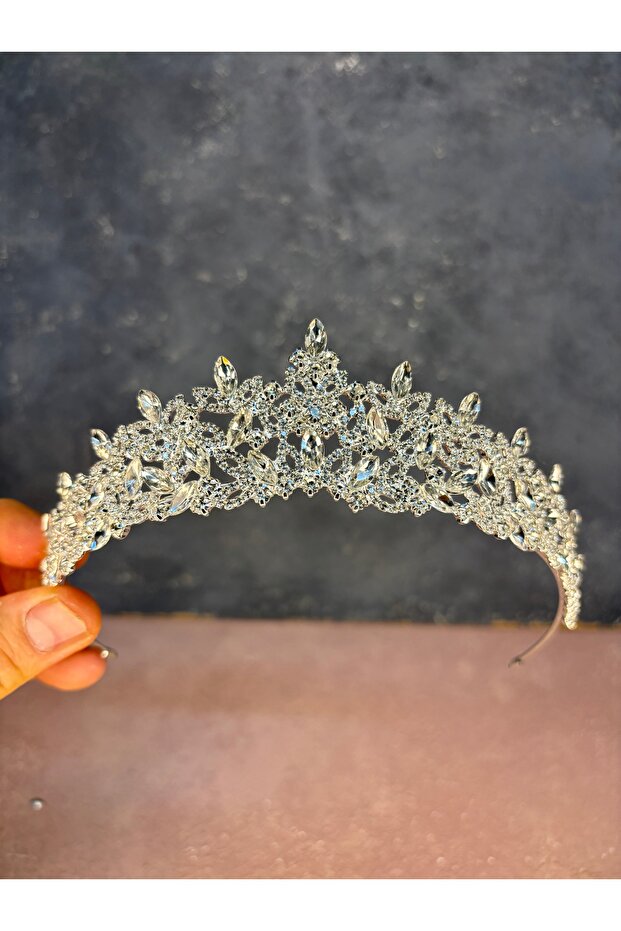 Ada Bride Henna Crown