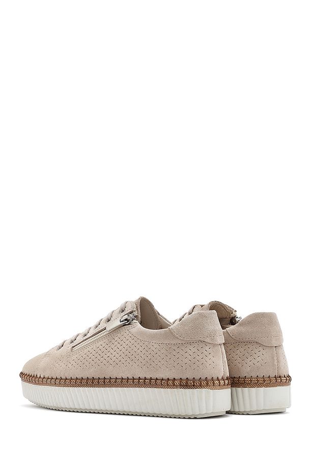Kadın Bej Bağcıklı Kalın Tabanlı Süet Deri Sneaker 25SFD501810 - 5