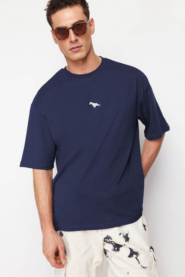 Indigo Oversize/Geniş Kesim Kısa Kol Dinozor Nakışlı %100 Pamuklu T-Shirt TMNSS23TS00243 - 4