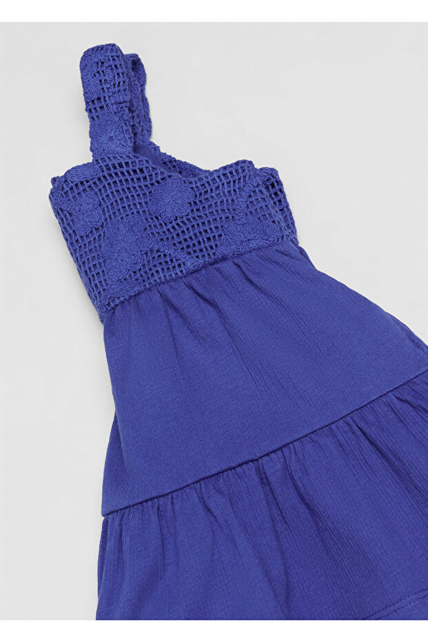 Fırfırlı işlemeli elbise - 4